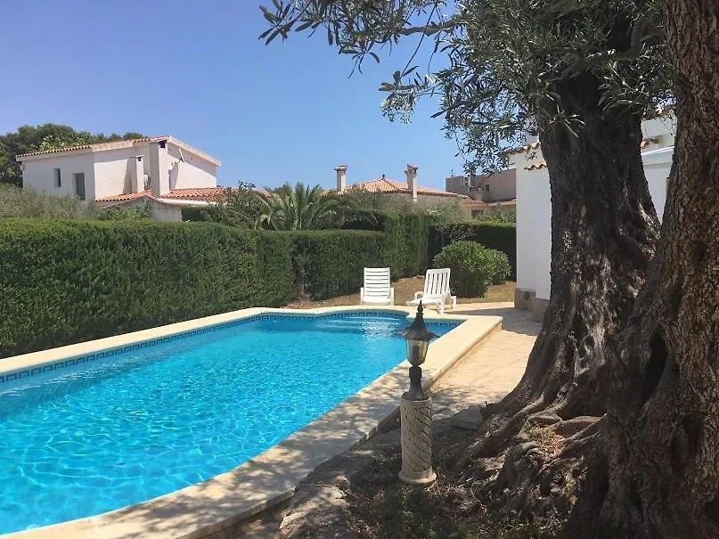 Chalet Con Piscina L'Ampolla Holiday home